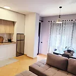 شقة Lovely Durres غوليم