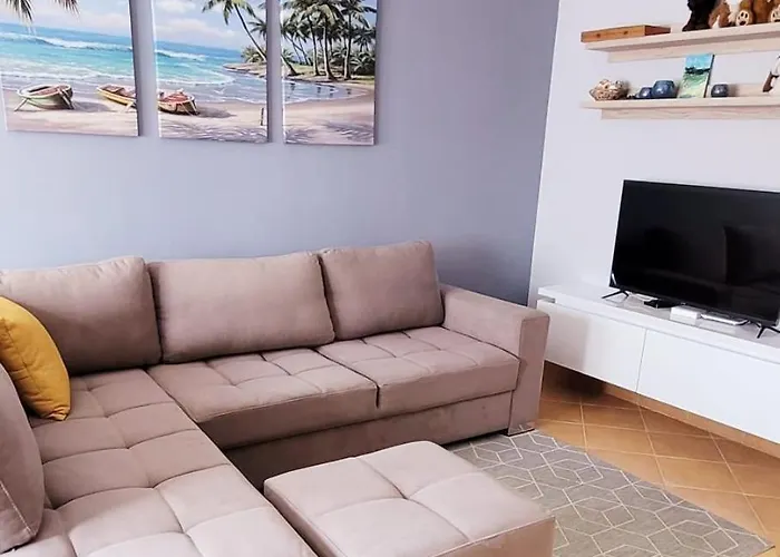 Lovely Durres Апартаменты *